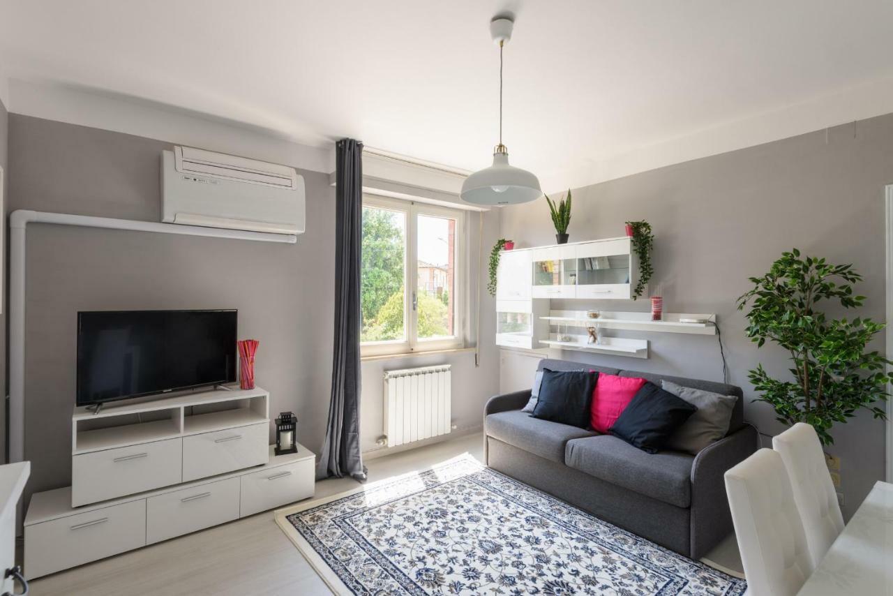 Appartement Cappuccini Studio With Parking à Sienne Extérieur photo