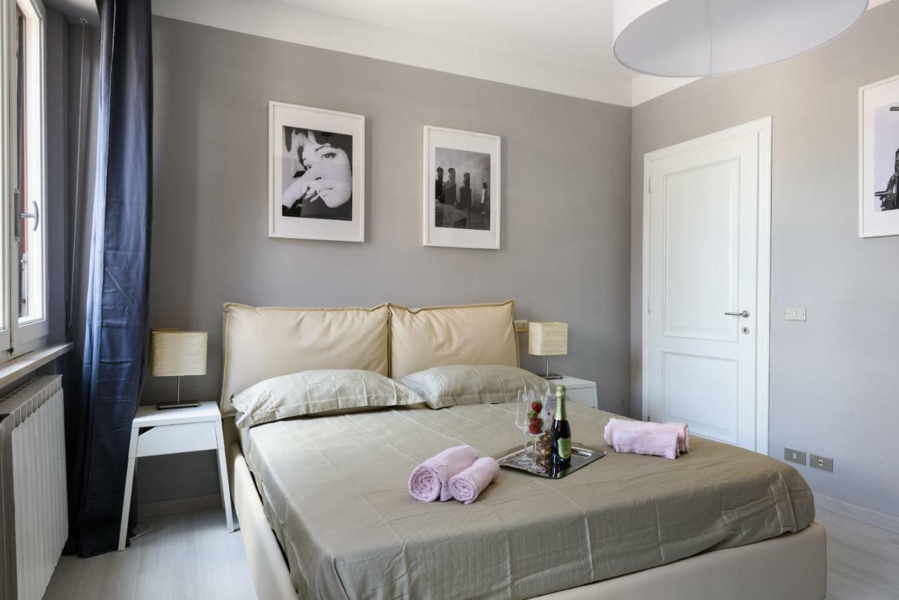 Appartement Cappuccini Studio With Parking à Sienne Extérieur photo