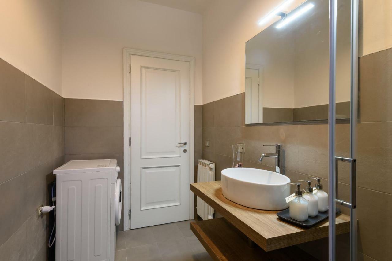 Appartement Cappuccini Studio With Parking à Sienne Extérieur photo